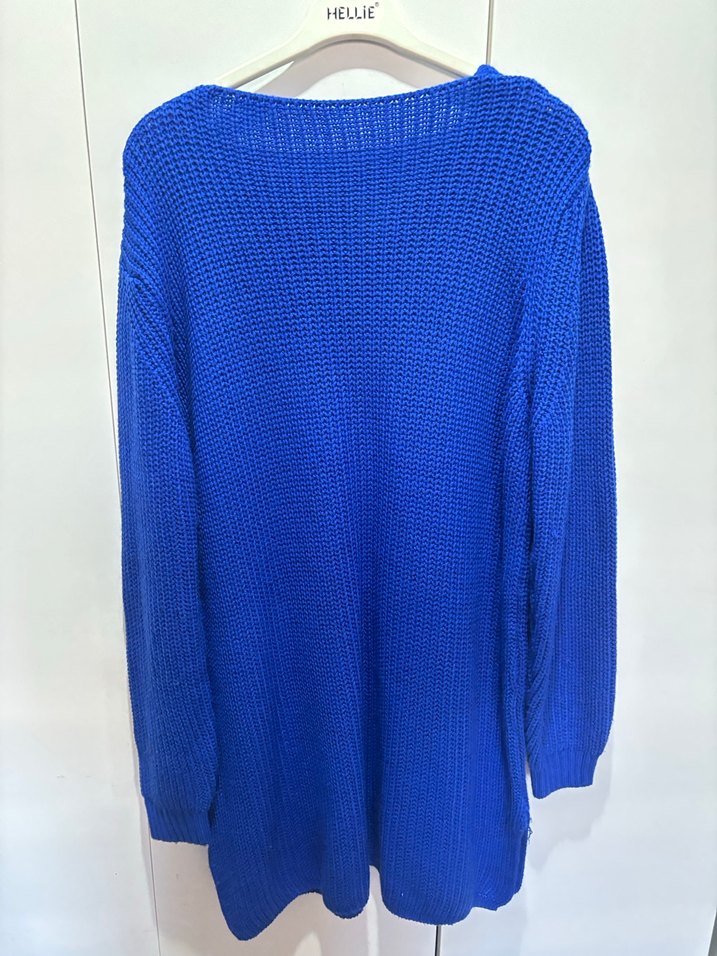 Mavi V Yakalı Örgü Kadın Kazak - Görsel 2