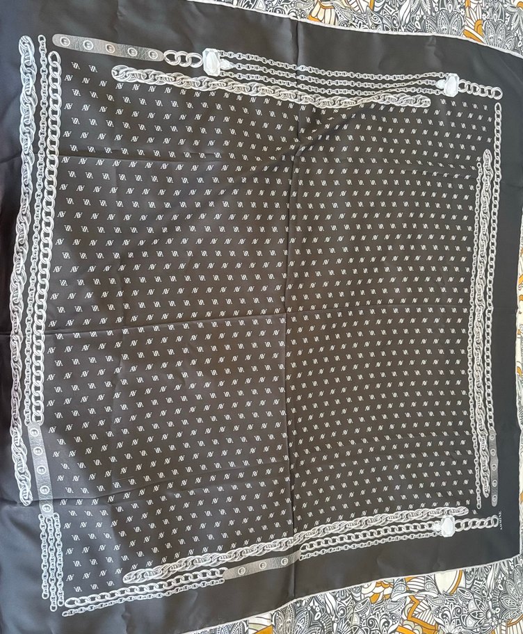 Armine Eşarp - Görsel 2