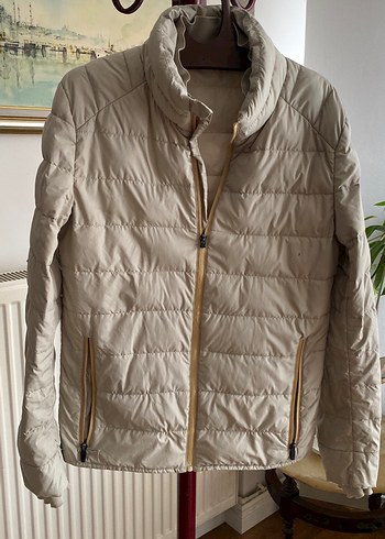 Bej Fermuarlı Kadın Mont Yüksek Yakalı en 48 boy 62