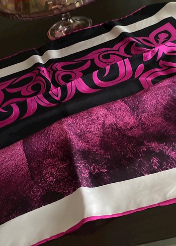 Pembe Desenli İpek Dokulu Kadın eşarp 88.88 cm - Görsel 7