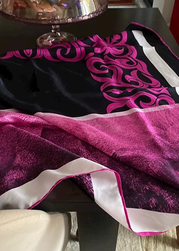 Pembe Desenli İpek Dokulu Kadın eşarp 88.88 cm - Görsel 6