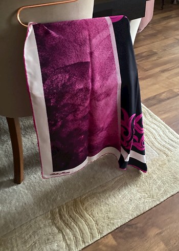 Pembe Desenli İpek Dokulu Kadın eşarp 88.88 cm - Görsel 3