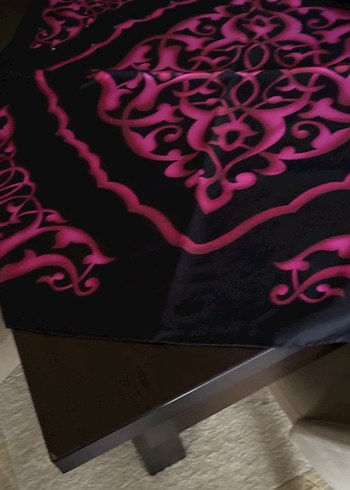 Pembe Siyah Gotik Kadın İpek eşarp 89/89 cm sıklemen renk mat - Görsel 8