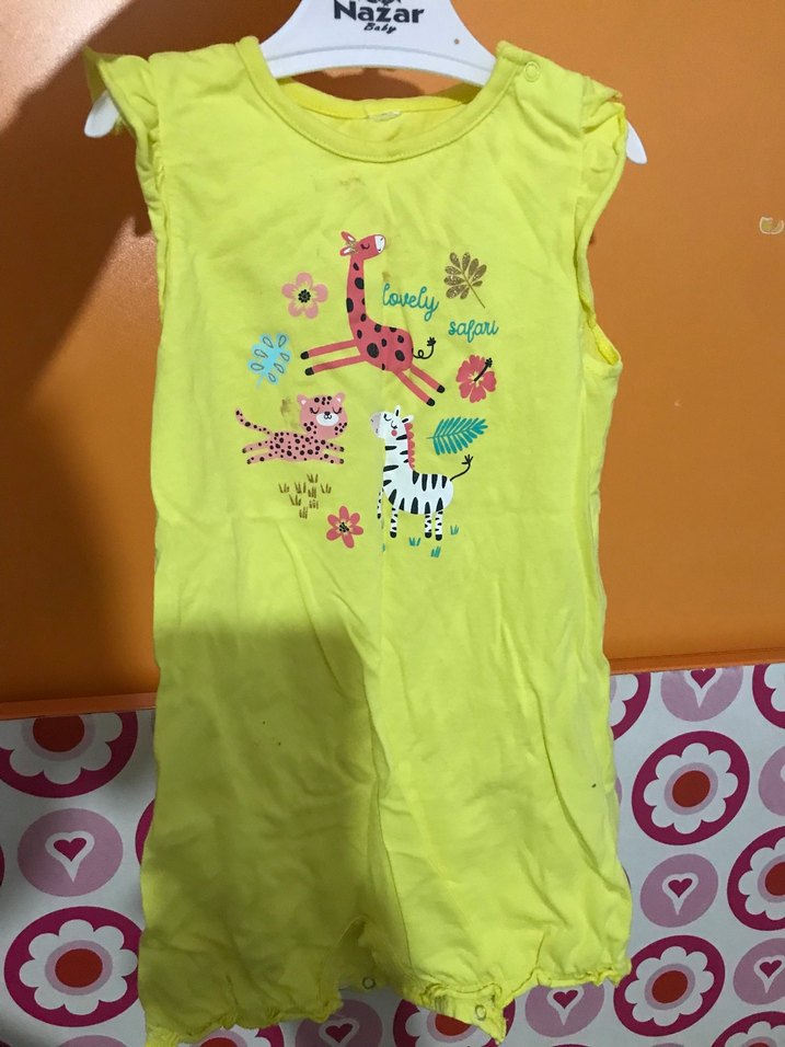 Kız Çocuk Sarı Baskılı Kolsuz Tulum - Görsel 2