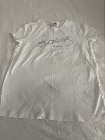 LC Waikiki 7 / 8 yaş taşlı Atatürk tshirtü