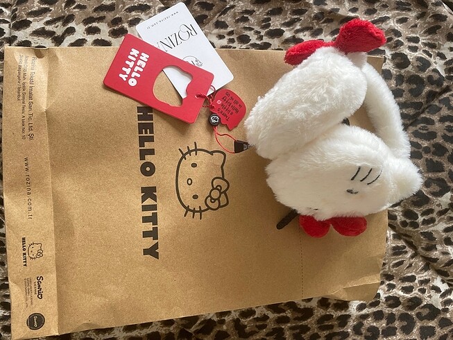 Hello Kitty orijinal kulaklık hediye paketli