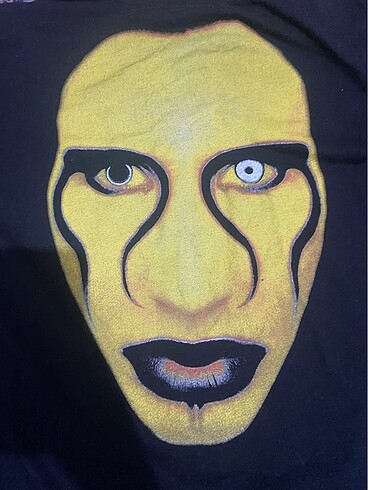 l Beden marilyn manson tısort