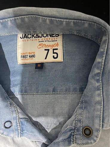 m Beden jack and jones orijinal kot gömlek tişört