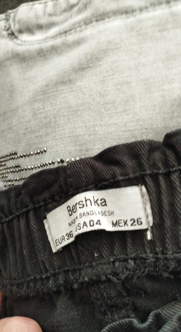 Siyah Rahat Kesim Kadın Denim Pantolon - Görsel 2