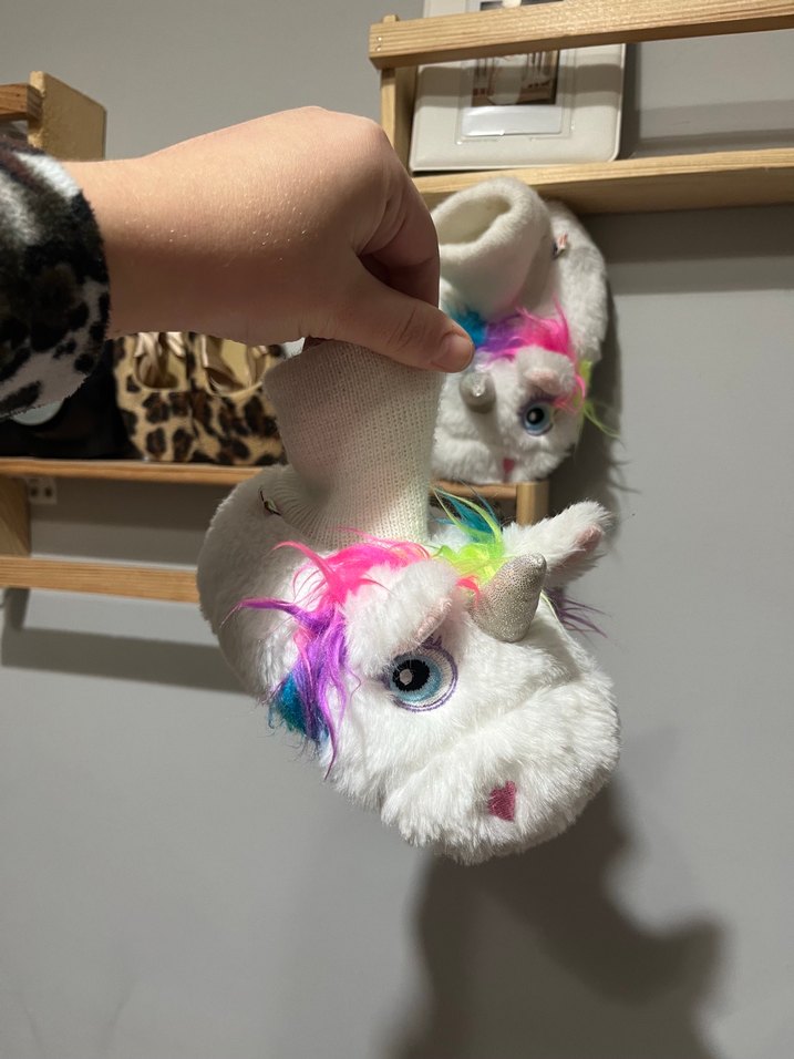 Renkli Yeleli Unicorn Çocuk panduf — görsel 5/5