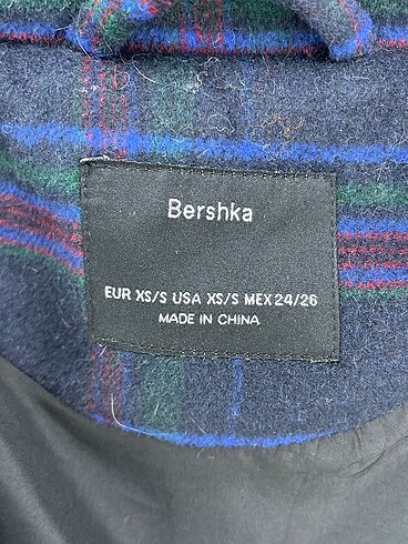 xs Beden çeşitli Renk Bershka Deri Ceket %70 İndirimli.