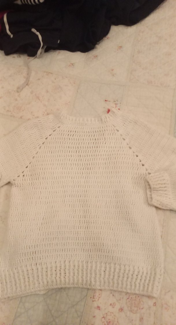 Kız Çocuk Nakışlı Beyaz Örgü Hırka - Görsel 3