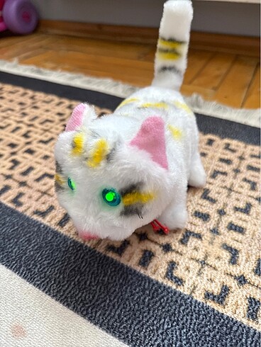 Fisher Price Konuşan oyuncak kedi
