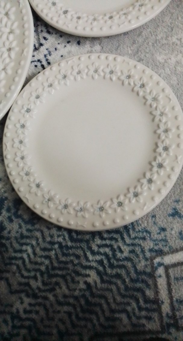 Beyaz Desenli Seramik Tabak Seti - Görsel 3