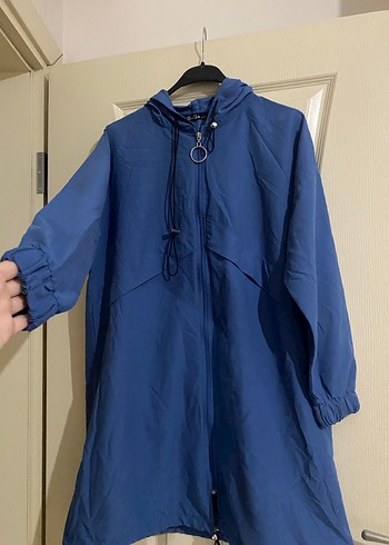 Mavi Uzun Kadın Yağmurluk Fermuarlı Kapüşonlu - Görsel 2