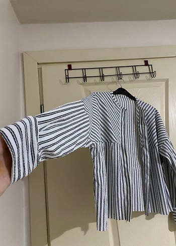 Gri Çizgili Katlı Keten Gömlek - Görsel 2