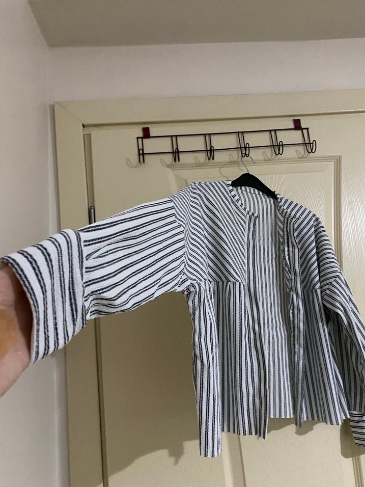 Gri Çizgili Katlı Keten Gömlek - Görsel 2