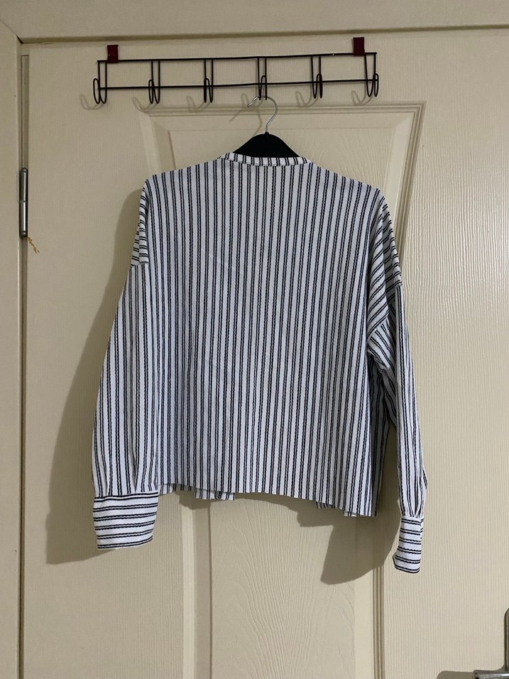 Gri Çizgili Katlı Keten Gömlek - Görsel 4