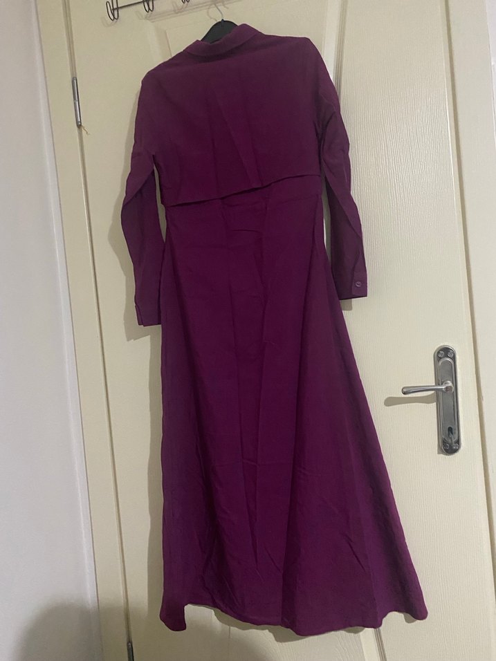 Uzun Kollu Mor Düğmeli Elbise - Görsel 4