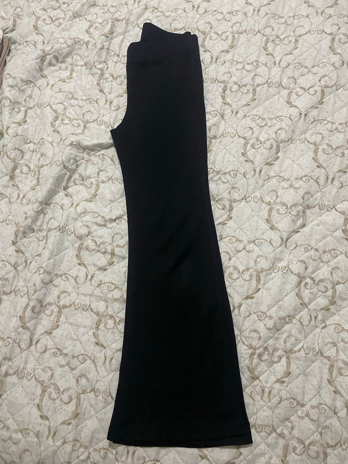 Siyah Kadın İspanyol Paça Kumaş Pantolon - Görsel 2