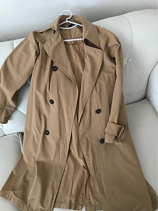 trenchcoat