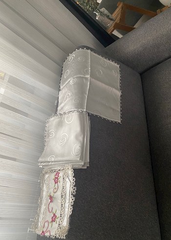 Nakışlı gri sunum peçete - Görsel 2