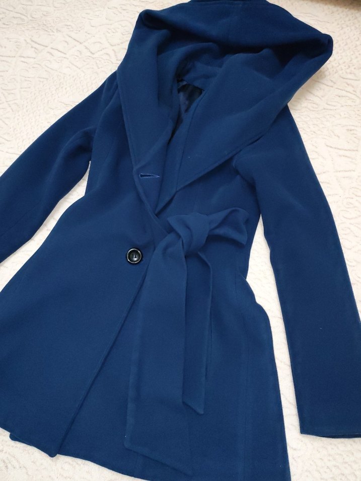 Koyu Mavi Kapüşonlu Kaban - Görsel 5