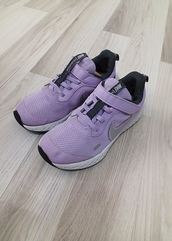 Nike çocuk spor ayakkabı