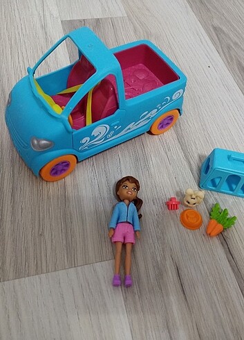 Polly pocket 