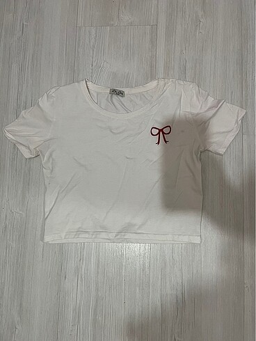 coquette kurdele crop