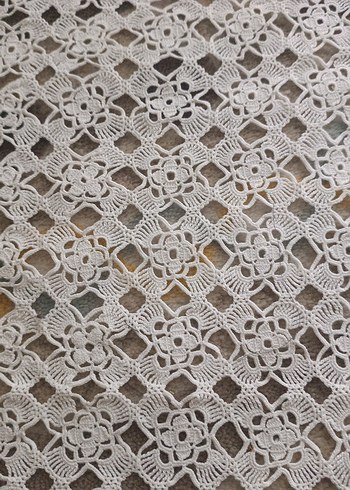Bohem Çiçek Desenli El İşi Dantel hepsinin fiyatıdır