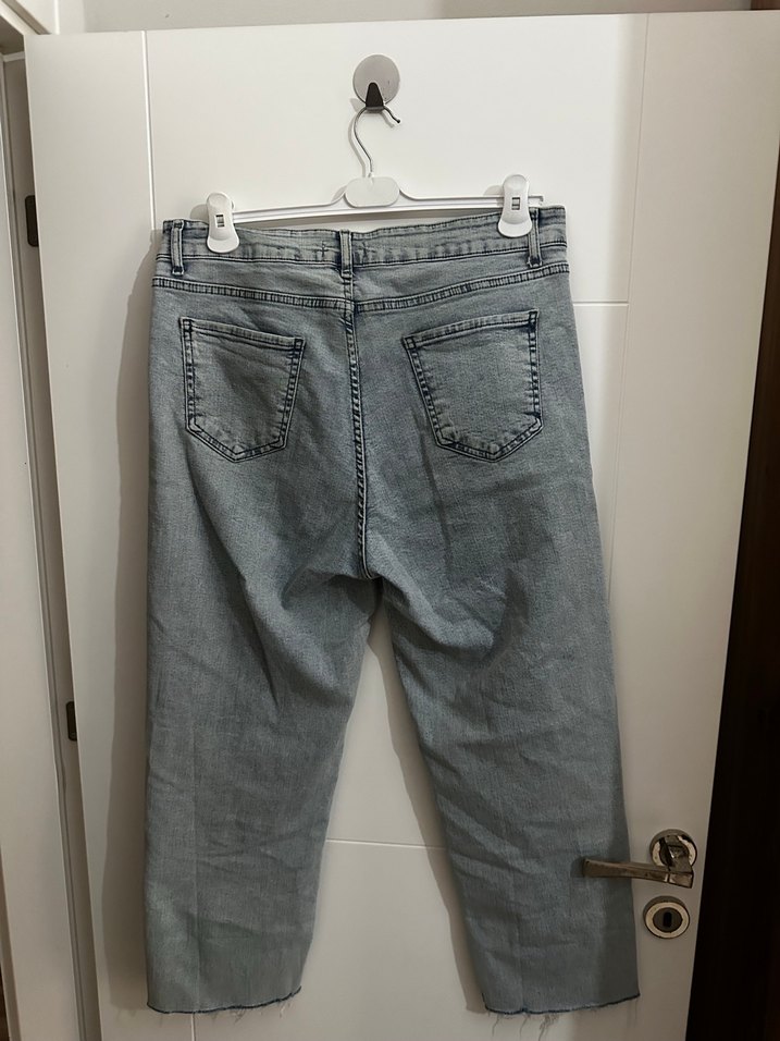 Gri Payetli Bol Kesim Kadın Jean - Görsel 4