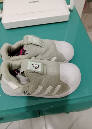 Kız Çocuk Gri Beyaz Cırtlı Spor Ayakkabı - Görsel 2