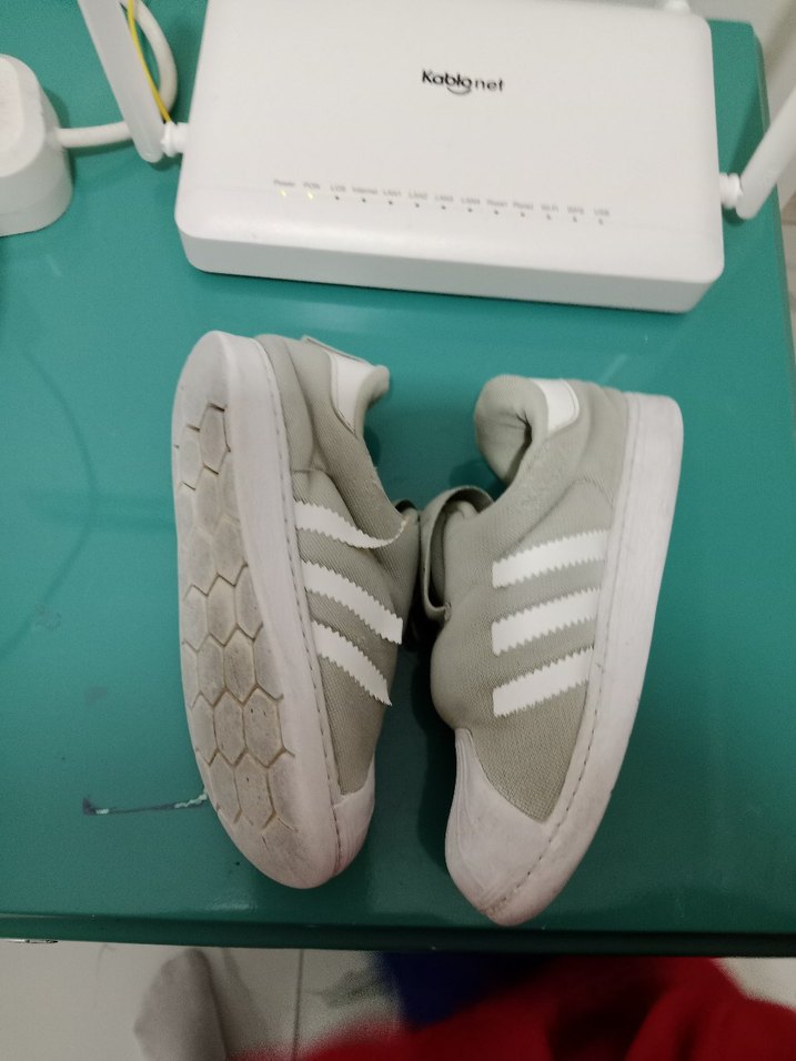 Kız Çocuk Gri Beyaz Cırtlı Spor Ayakkabı - Görsel 5