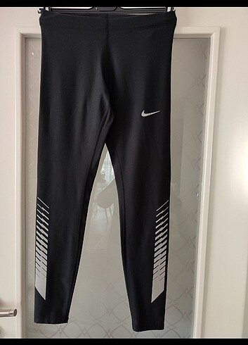 s Beden siyah Renk Nike tayt orijinal çok az kullanıldı