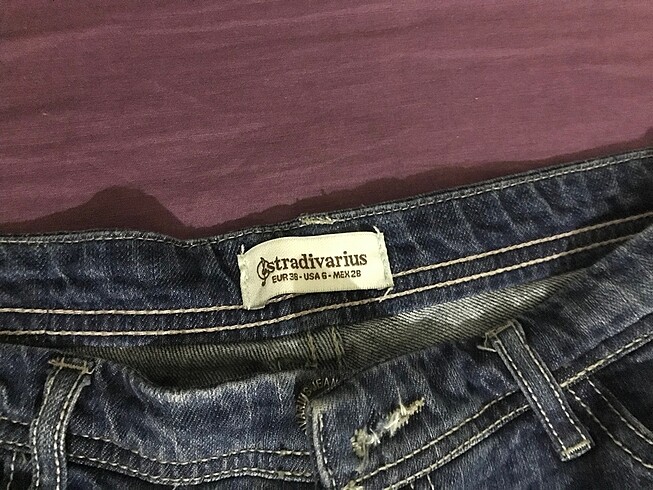 Stradivarius düşük bel şort