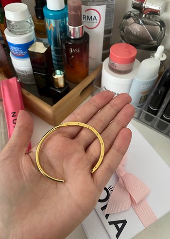 Altın Renkli Açık Bangle Bileklik - Görsel 4