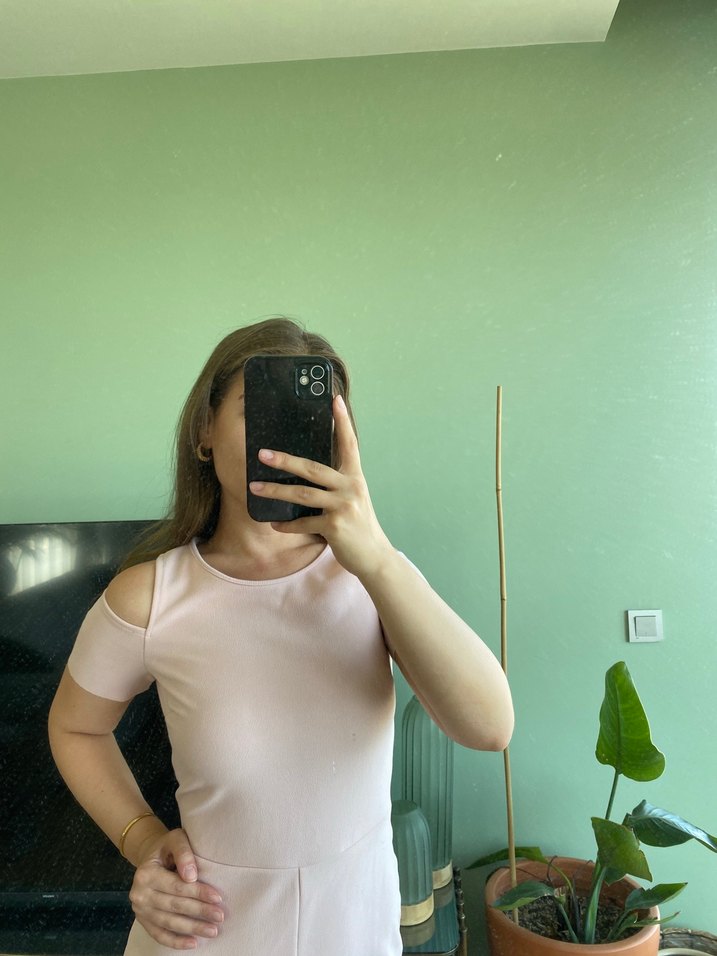 Pembe Kısa Kollu Kadın Tulum - Görsel 3