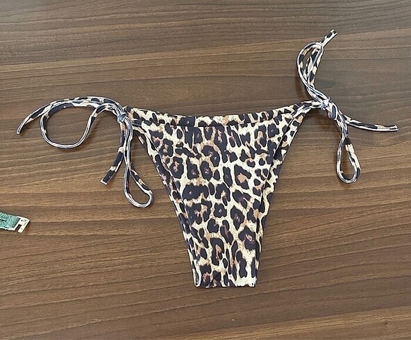 Leopar M beden Yeni Bikini Altı