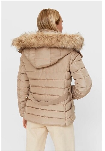 36 Beden camel Renk Stradivarius mont