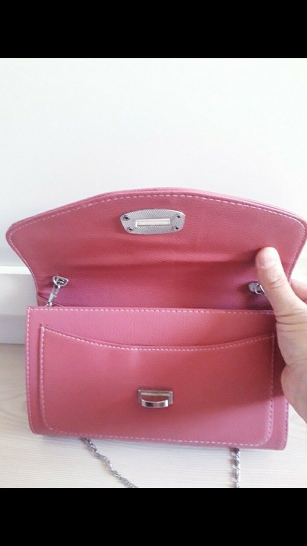 Zincir Detaylı Pembe Deri Kadın Çanta - Görsel 2