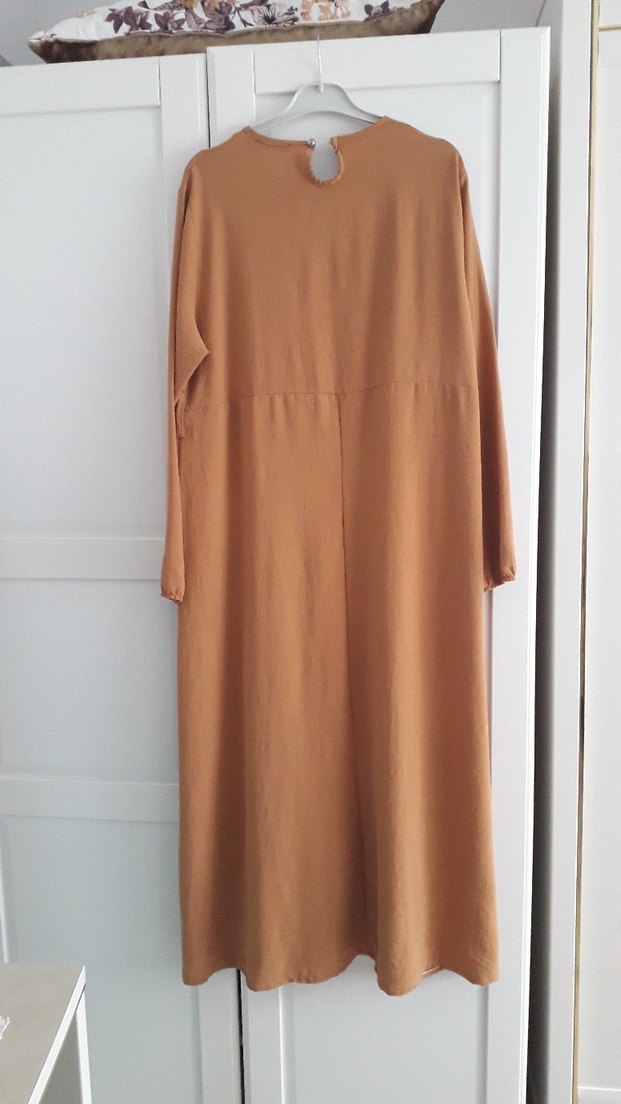 Düğmeli Bej Uzun Keten Elbise - Görsel 2