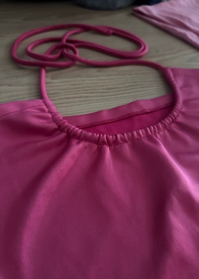 Boyundan bağlamalı crop - Görsel 2