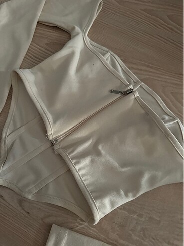 m Beden Korseli crop