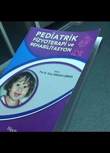  Pediatrik Fizyoterapi ve Rehabilitasyon kitabı