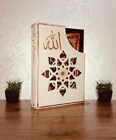  Ahşap Kuran kutusu