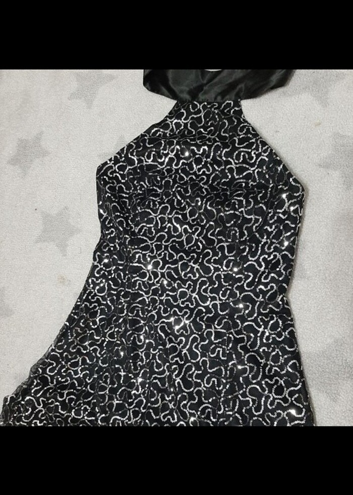 Paletli gece elbisesi - Görsel 3