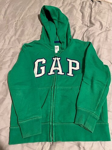 GAP erkek çocuk sweatshirt ( S beden )