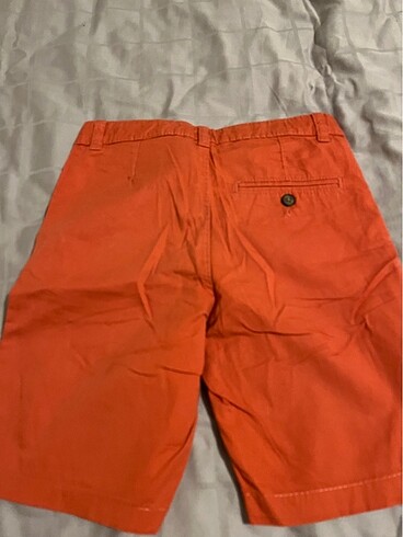 H&M erkek çocuk bermuda şort 8-9 yaş