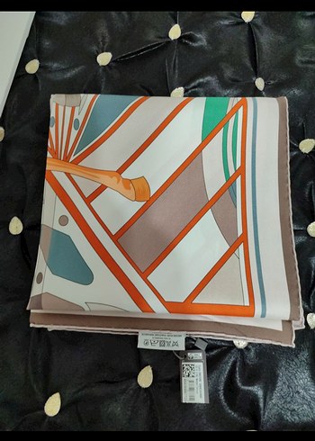 Tokalı Çok Renkli Kadın Fular - Görsel 2